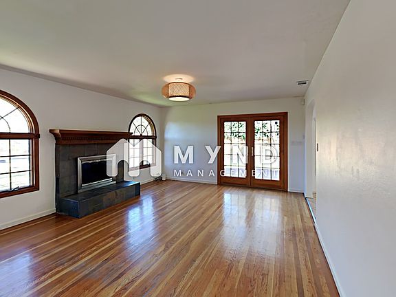 2nd image of 3731 Erlewine Cir