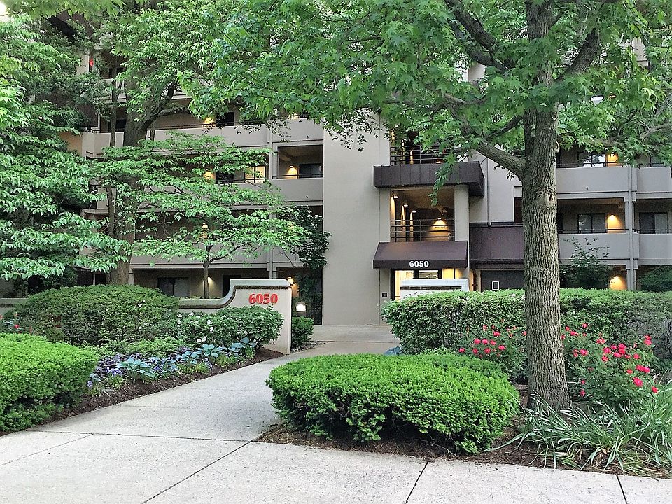 2nd image of 6050 California Cir APT 605
