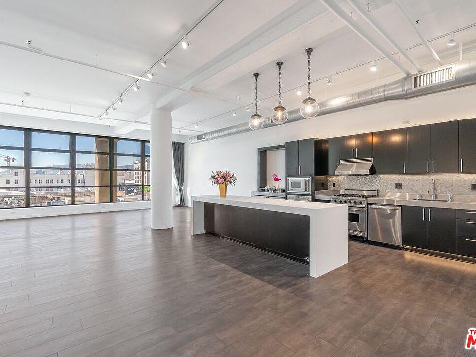 1st image of 1645 N Vine St #512