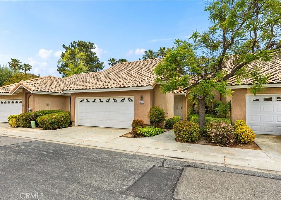 1st image of 672 La Quinta Dr