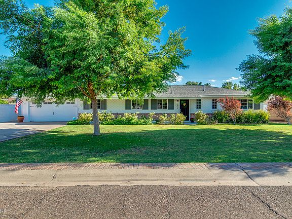 4th image of 4843 E Avalon Dr
