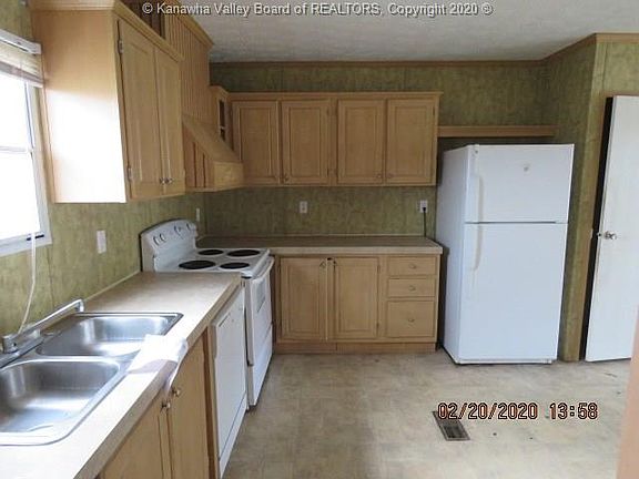 4th image of 1627B 7th Ave