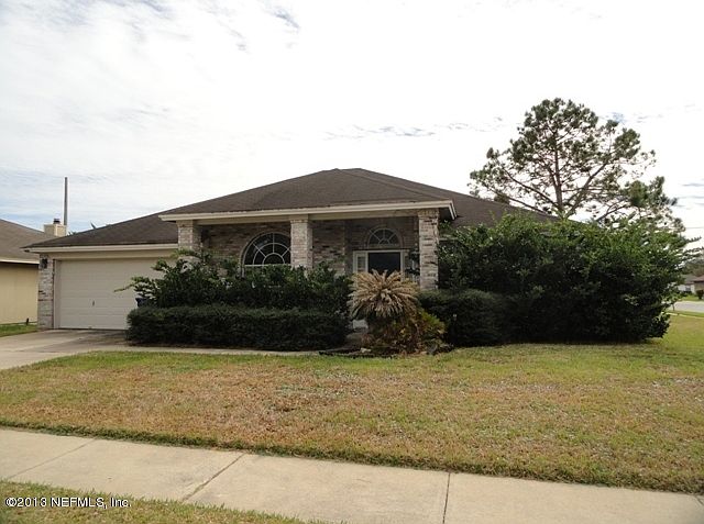 1st image of 12602 Hickory Lakes Drive S