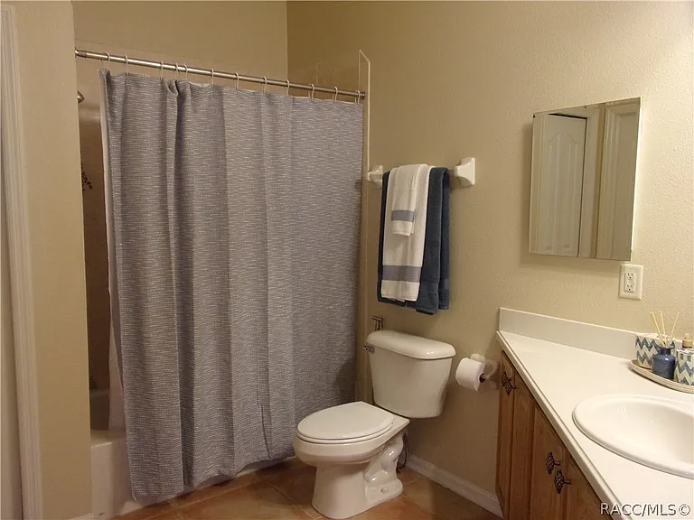 877 W Silver Meadow Loop — Photo 28