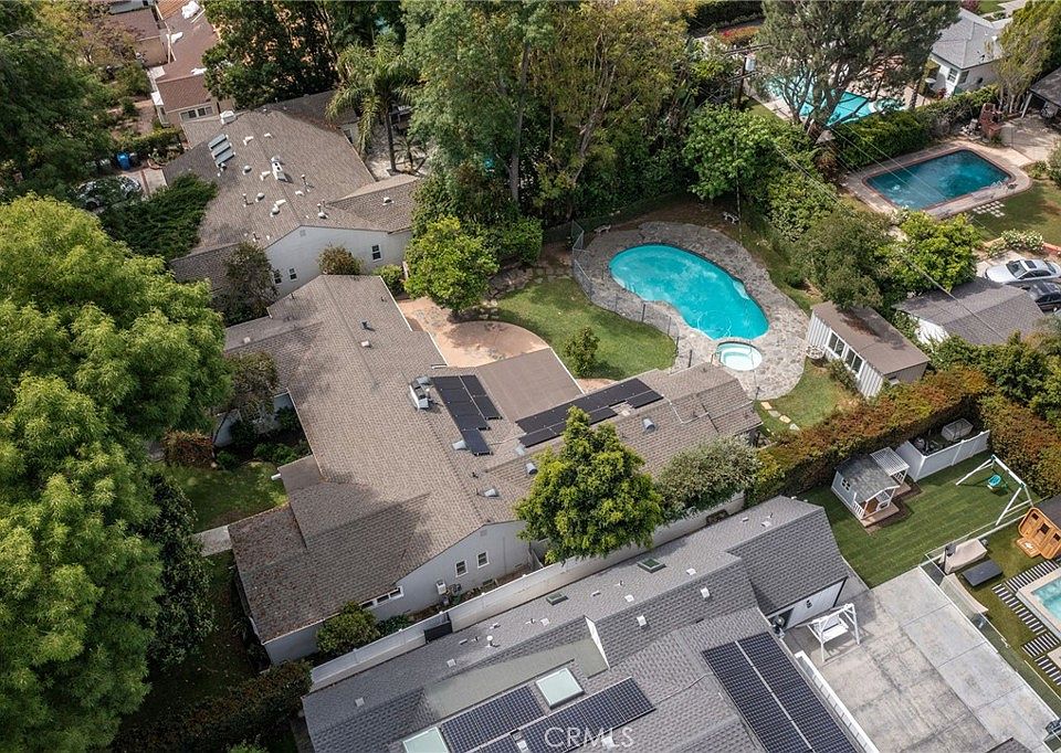 1st image of 5857 Nagle Ave