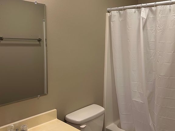 5th image of 5050 Coopershill Dr