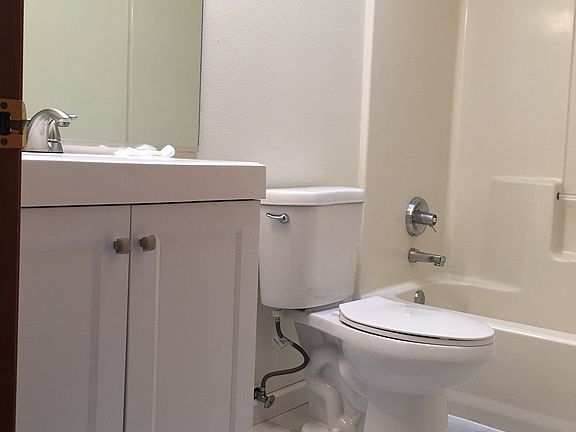 New vanity, light, floor