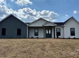 1370 Coppergate Dr, Salisbury, NC 28147