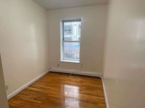 5th image of 134 W 109th St Floor 2