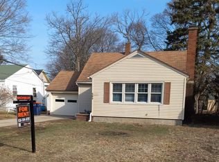 565 W 18th St, Holland, MI