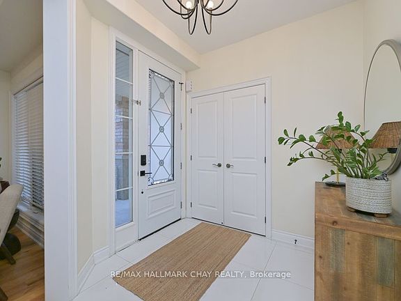 4th image of 1846 Lamstone St