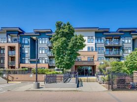 NGUYEN VAN PHU② The pickup, box car and station wagon based on the Fukang