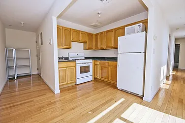 Rented by Level Group