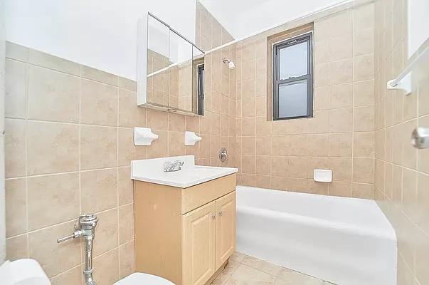 Rented by Living New York | media 4