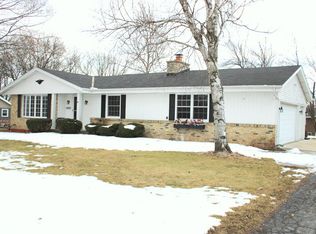 16665 Eldorado Dr, Brookfield, WI 53005