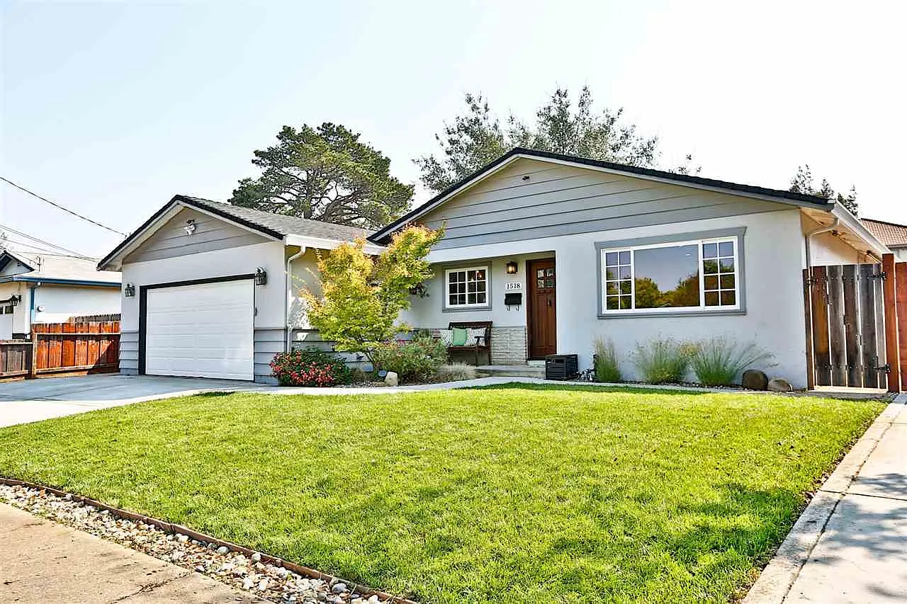 1518 Laverne Way photo 1