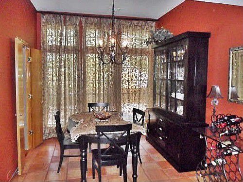 5th image of 2404 Creekview Dr