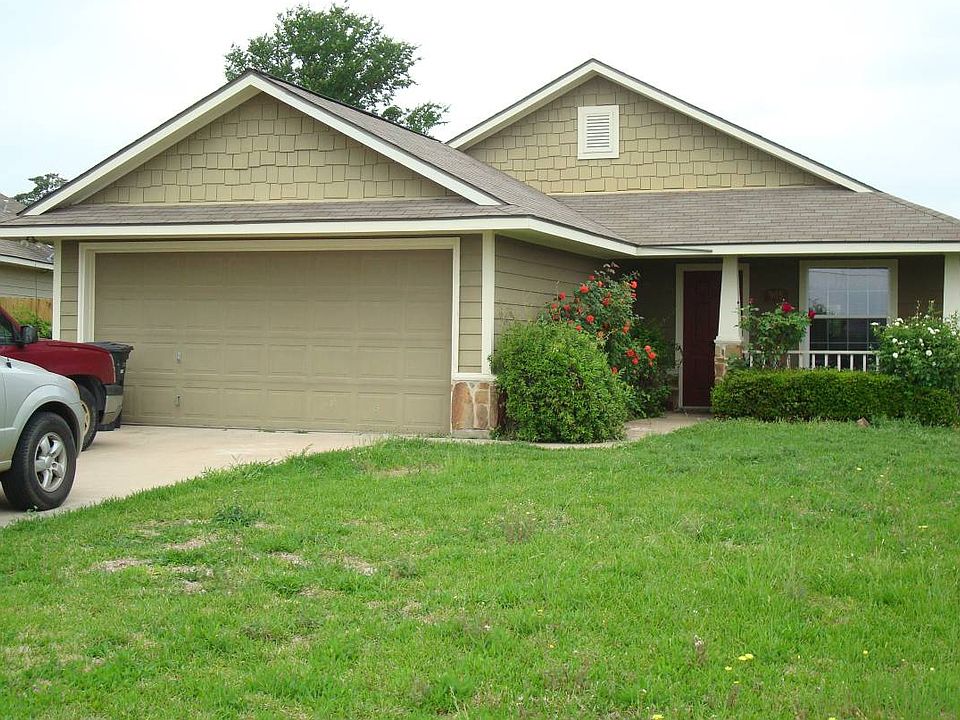 1st image of 905 Trellis Gate Ct