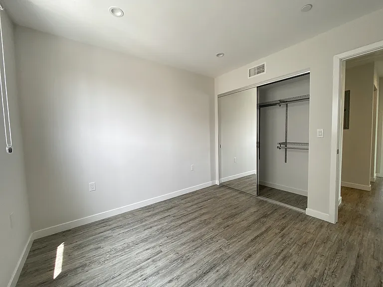 5107 Harold Way #1 — Photo 6