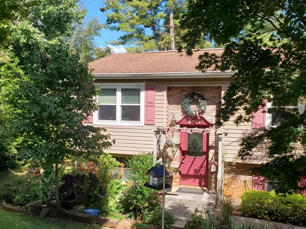 738 Bear Springs Rd, Morristown, TN 37814