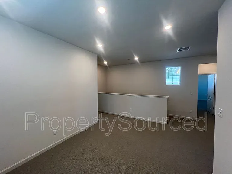 2957 Mokelumne Ct — Photo 17