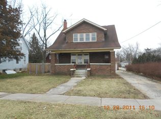 520 Grove St, Dekalb, IL 60115