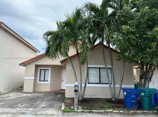 11541 SW 7th St, Sweetwater, FL 33174