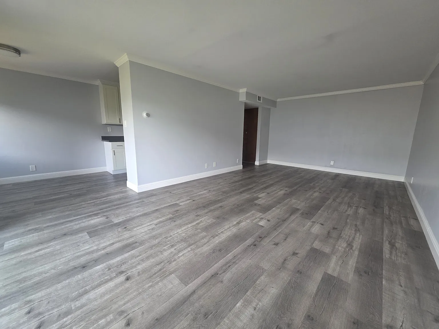 131 Elm Street - 302 — Photo 2