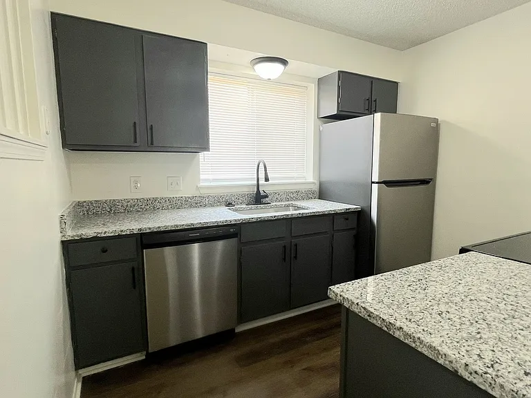 5544 S Gold St #200 — Photo 6