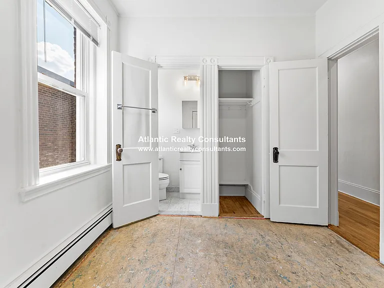 134 Pleasant St #3 — Photo 11