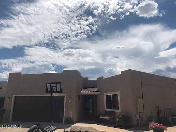2nd image of 1054 Desert Oak Pl