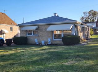 421 Hyde Park Ave, Hillside, IL 60162