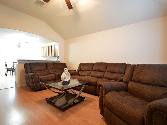 4th image of 6539 Gorton Dr