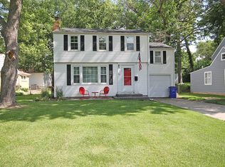 1814 W Riverview Ave, Decatur, IL 62522