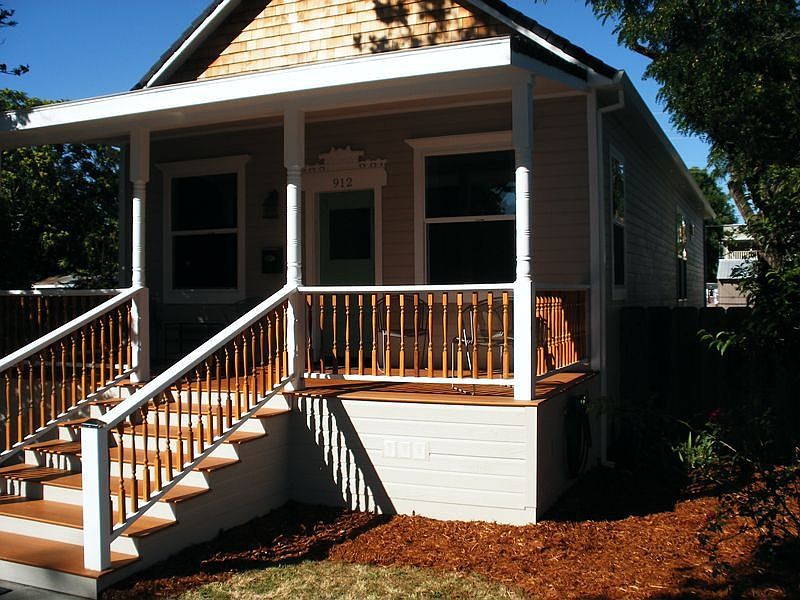 Large Front Porch
