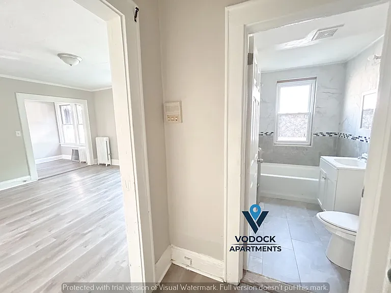911 Asylum Ave #A8 — Photo 10