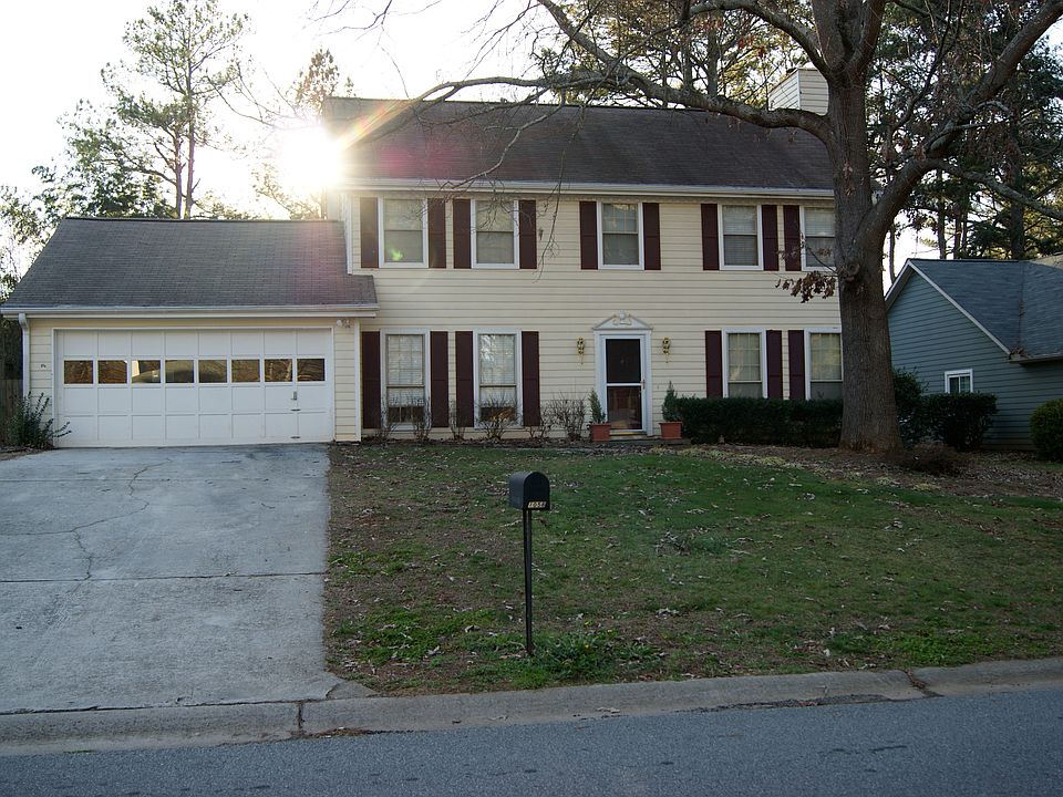 Beautiful Traditional Home