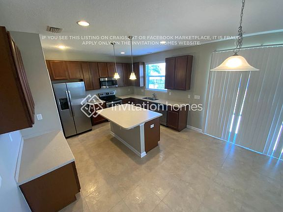 5th image of 533 Casa Sevilla Ave