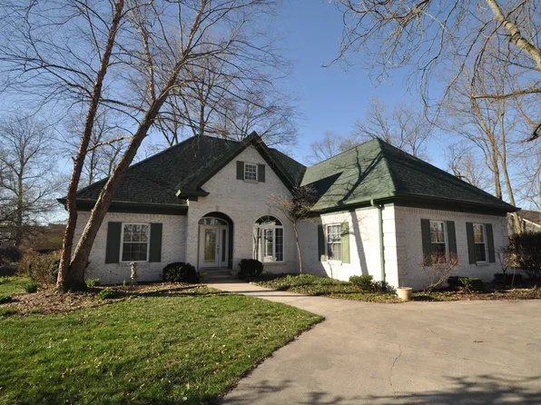 815 Millerwood Dr, Lebanon, IN 46052