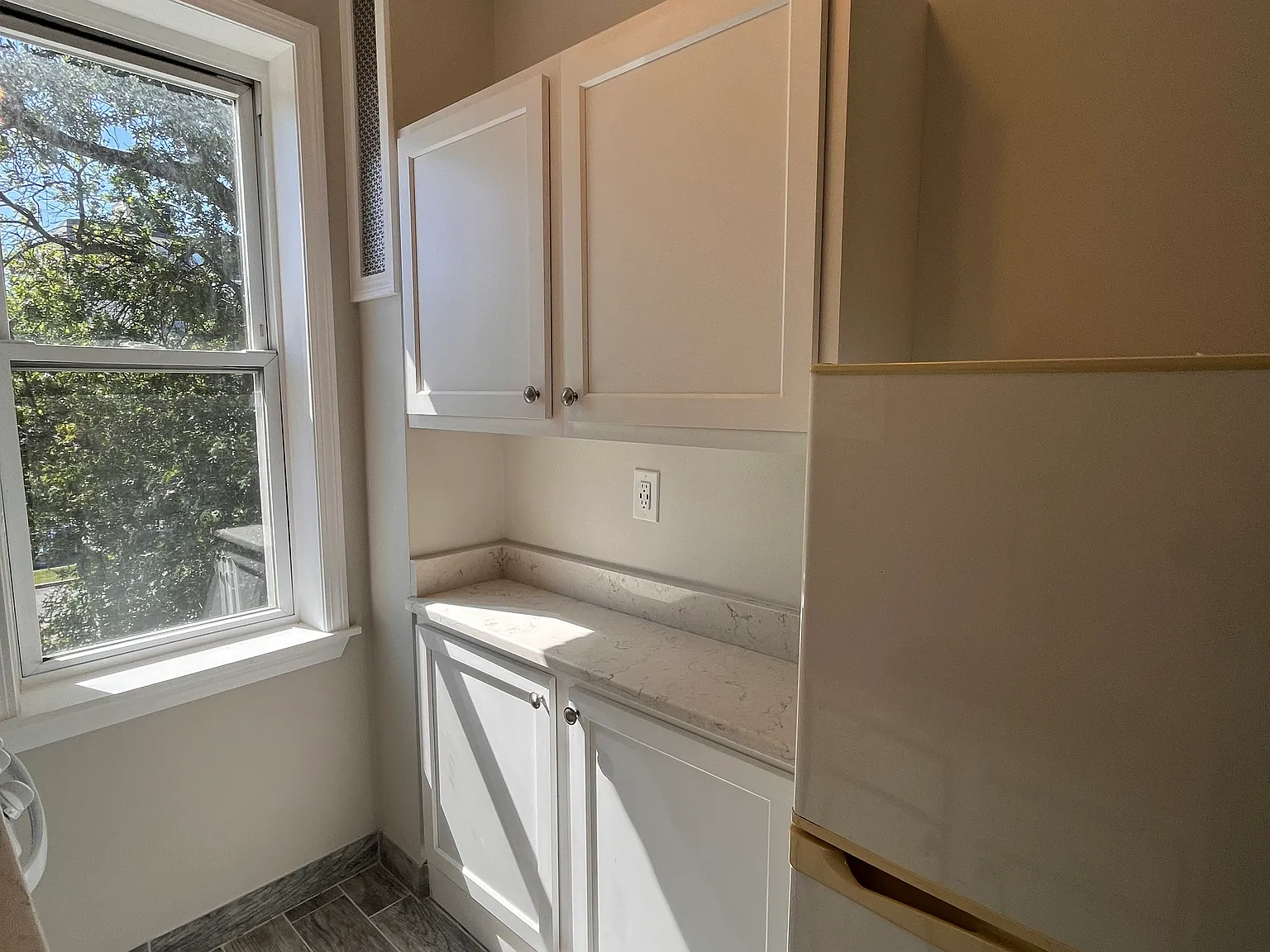 Studio, 1500 sqft, $2,200 — Photo 4