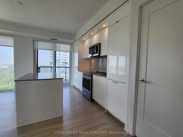30 Inn On The Park Dr #3110 — Photo 3