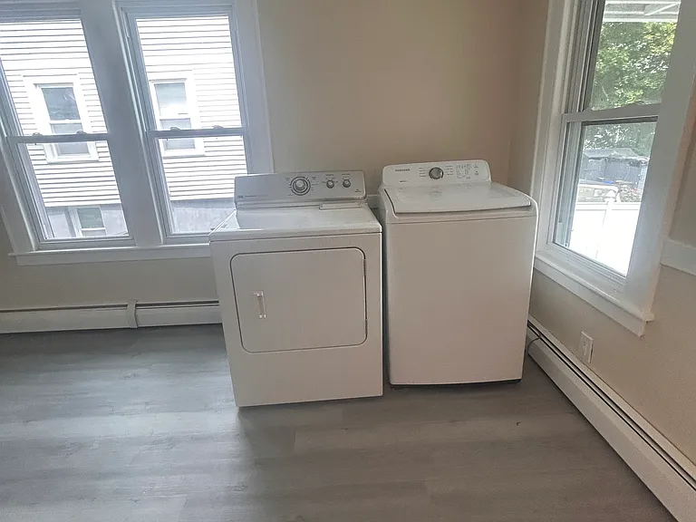 640 High St — Photo 5
