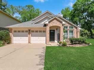 1706 Beachwalk Dr, Crosby, TX 77532