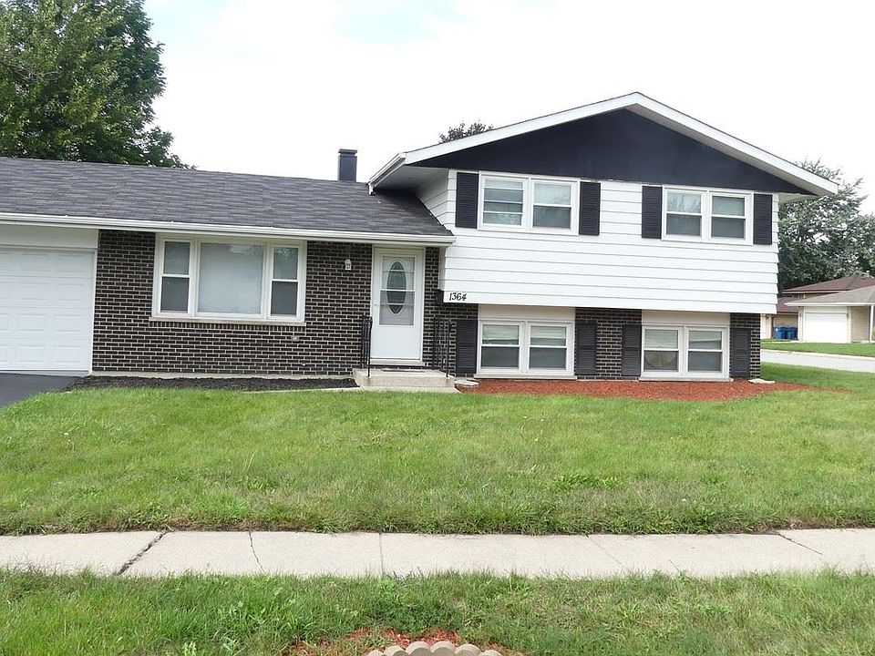 1st image of 1364 E 156th St