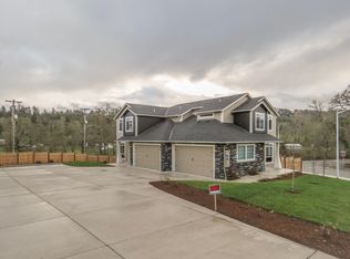 3702 Country Club Dr S, Salem, OR 97302