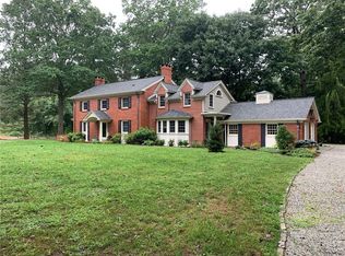 185 Fletcher Rd, North Kingstown, RI 02852