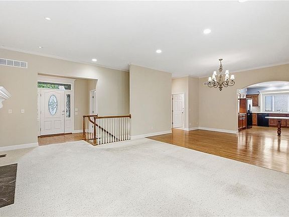 3rd image of 12508 W 123rd St