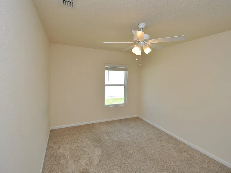 80 Oakleaf Way — Photo 32