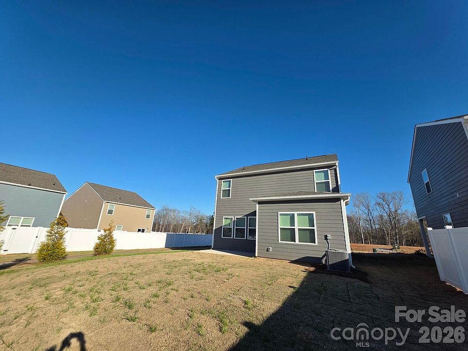 2nd image of 963 Two Brothers Ln