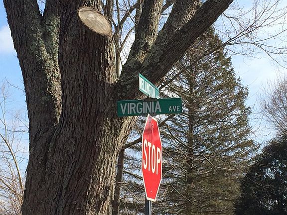 5th image of 144 Virginia Ave